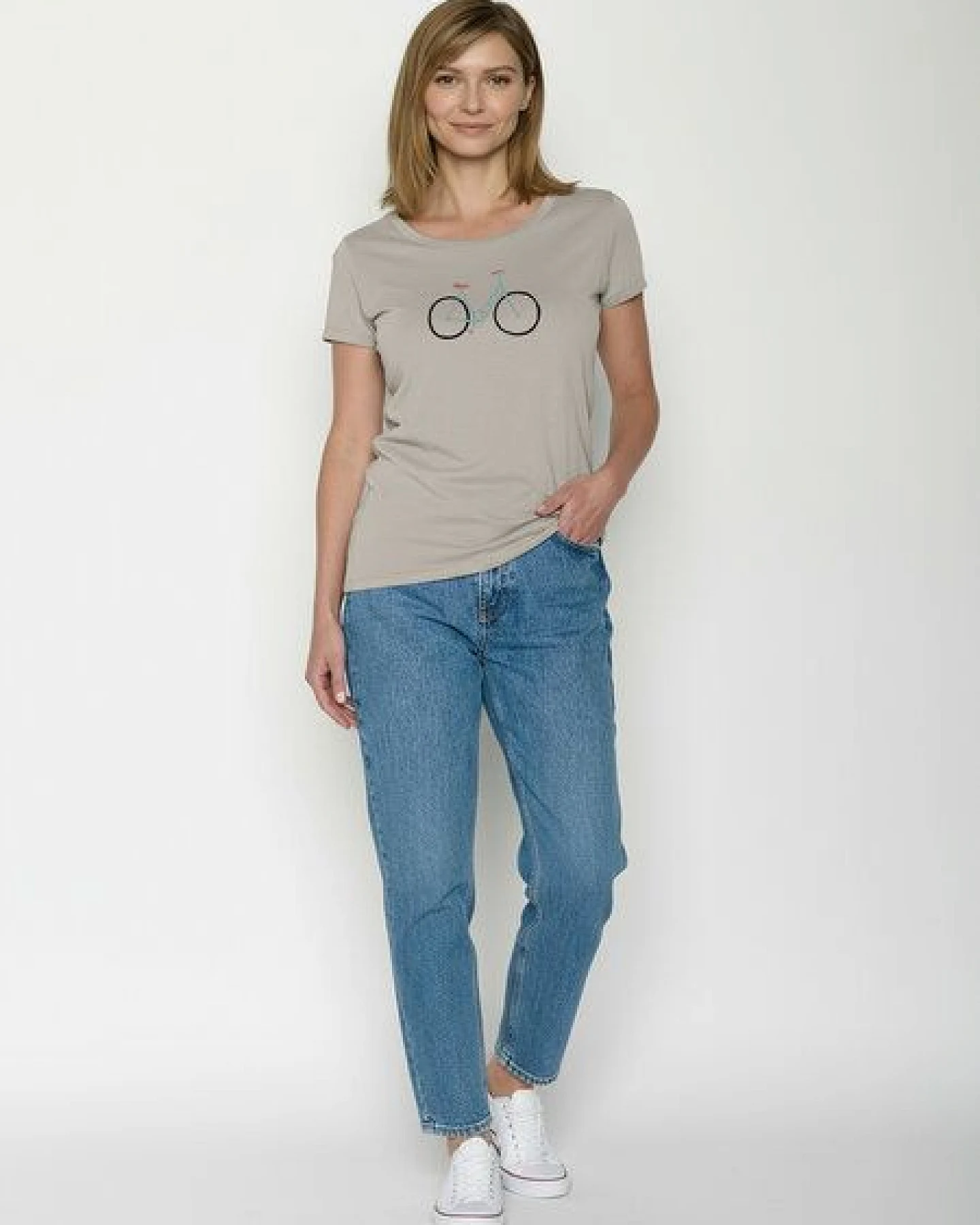 GREENBOMB Bike Freehand Loves - Sportliches T-Shirt aus Bio-Baumwolle / hochwertiger Print / GOTS / Fair & Vegan – Ansicht 3