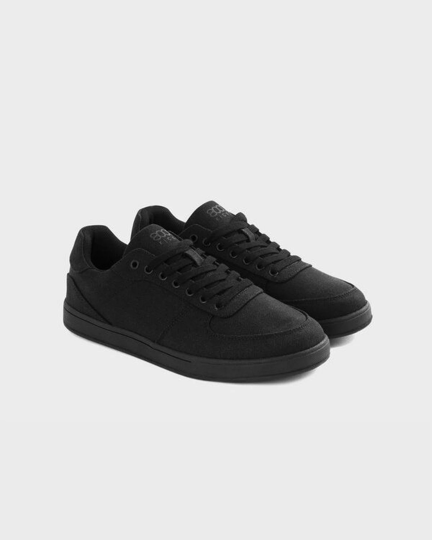 8000Kicks Seeker Vollschwarz - Wasserabweisender Hanfschuh – Ansicht 2