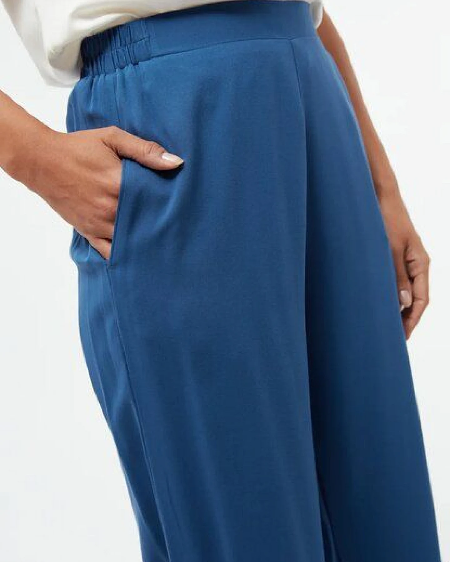 Givn Berlin Culotte aus Ecovero Modell: Anna – Ansicht 3