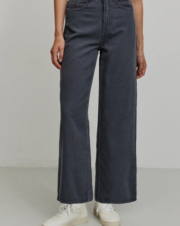 Recolution Damen vegan Hose Corduroy Erica Denim Blau
