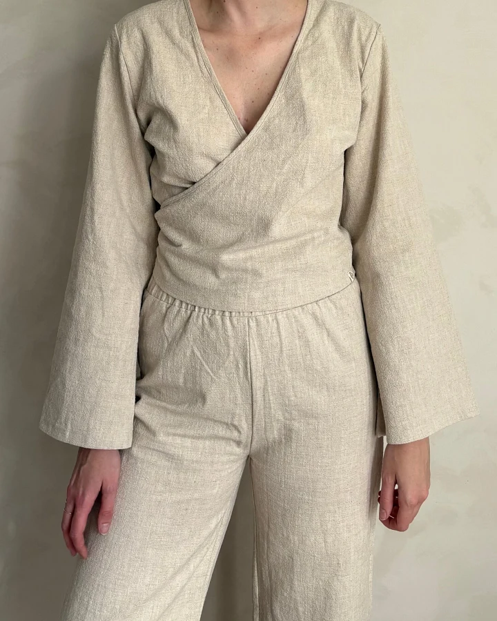 The View Yoga Damen vegan Top Lijn Beige