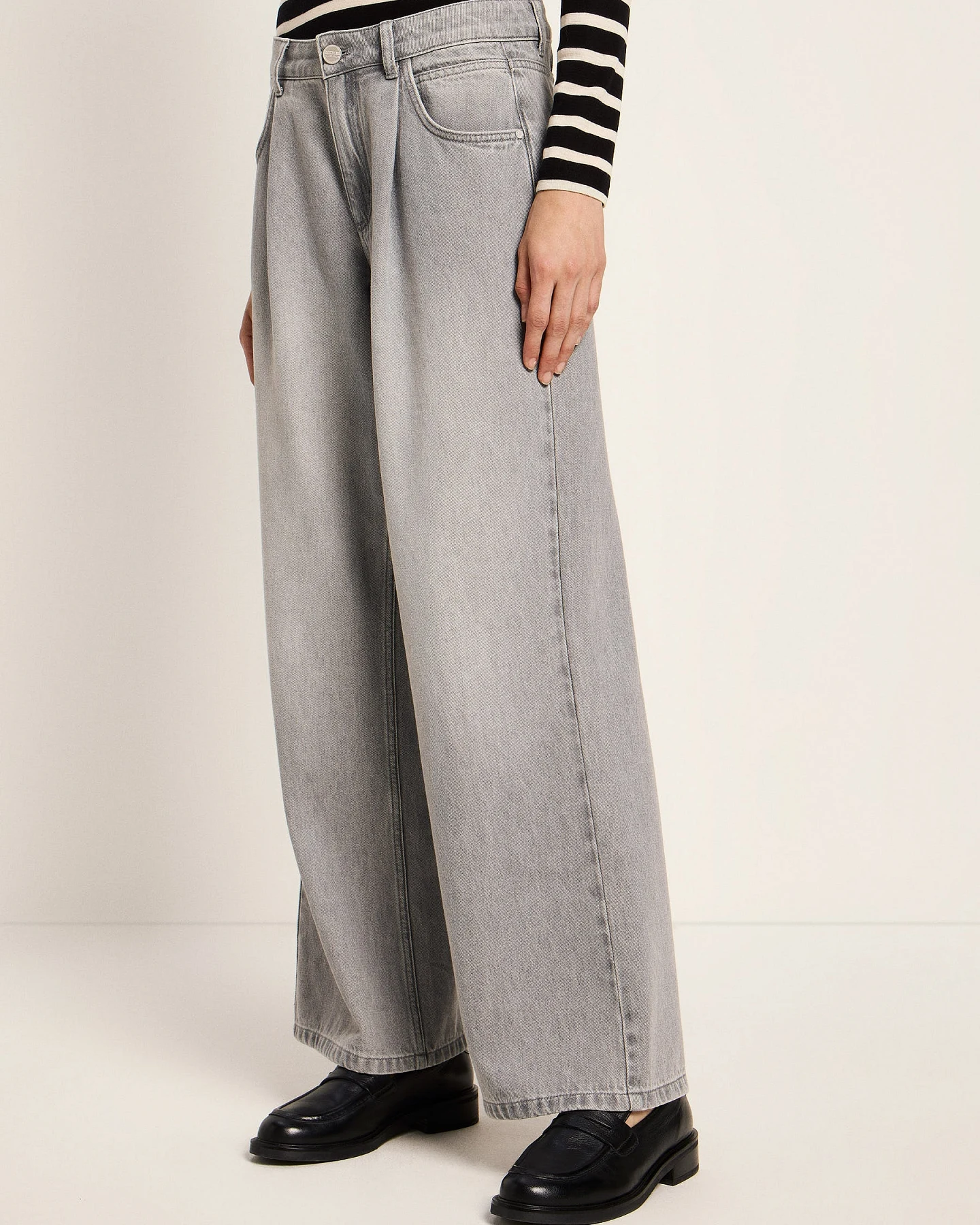 Marlenejeans mit Bundfalte (GOTS) – Ansicht 2