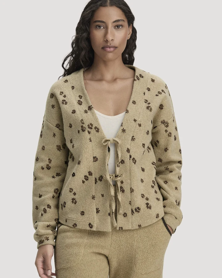 hessnatur Loungewear Fleece Jacke Relaxed aus Bio-Baumwolle - beige - Größe L