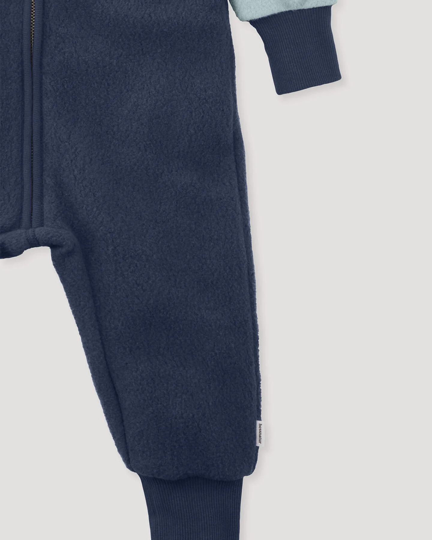 hessnatur Baby Fleece Overall aus Bio-Baumwolle - blau - Größe 50/56 – Ansicht 4