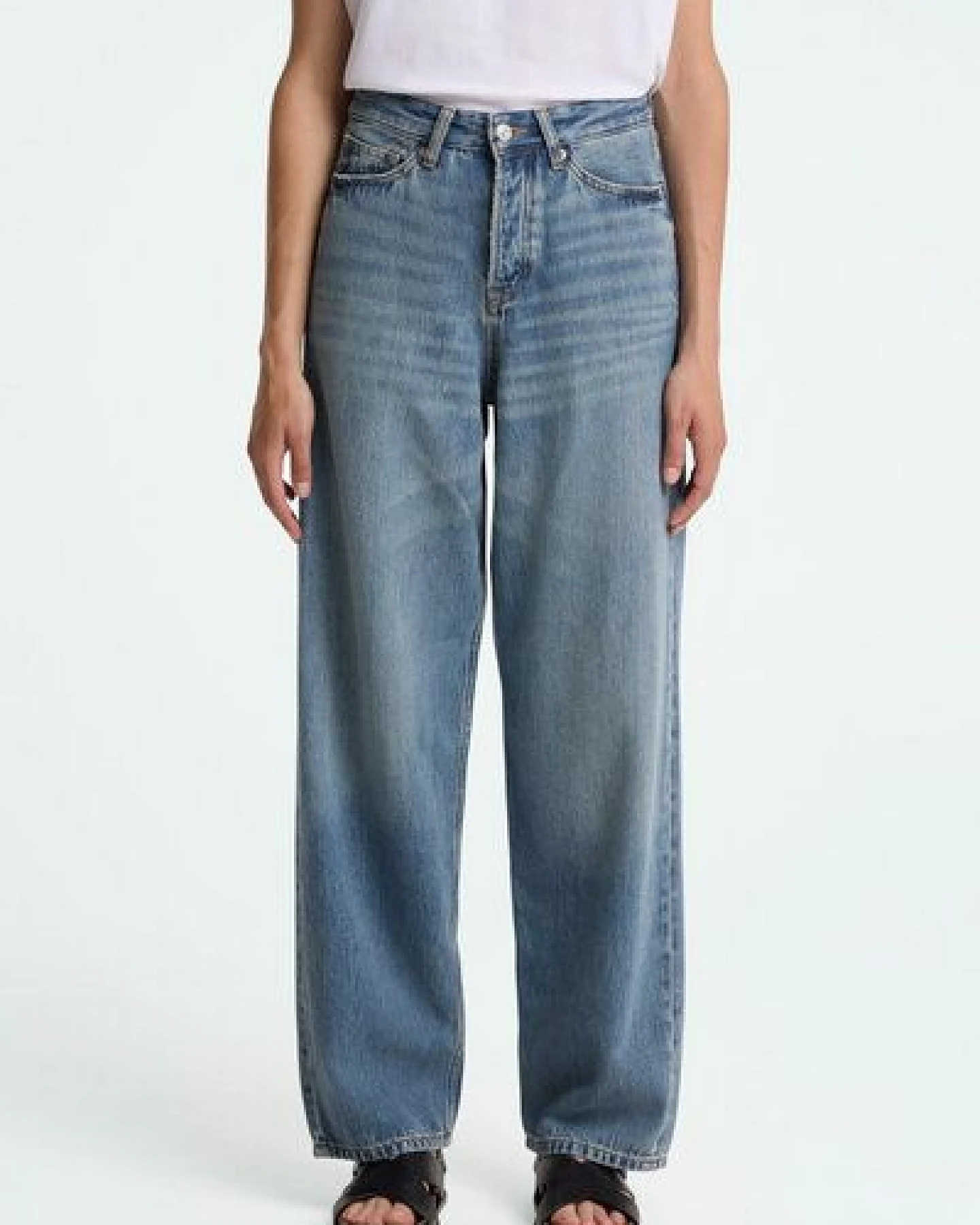 Kings Of Indigo Jeans Malkiel - Loose Fit - Lewisboro Mid Tint – Ansicht 3