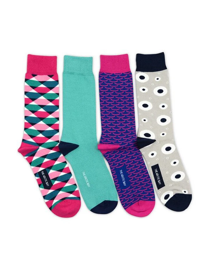 The Arctic Bay Hygge Socken Geschenkbox (4 Paar Socken) – Extra Warm, Weich & Doppelfaden-Qualität – Für Langlebige Wohlfühlmomente