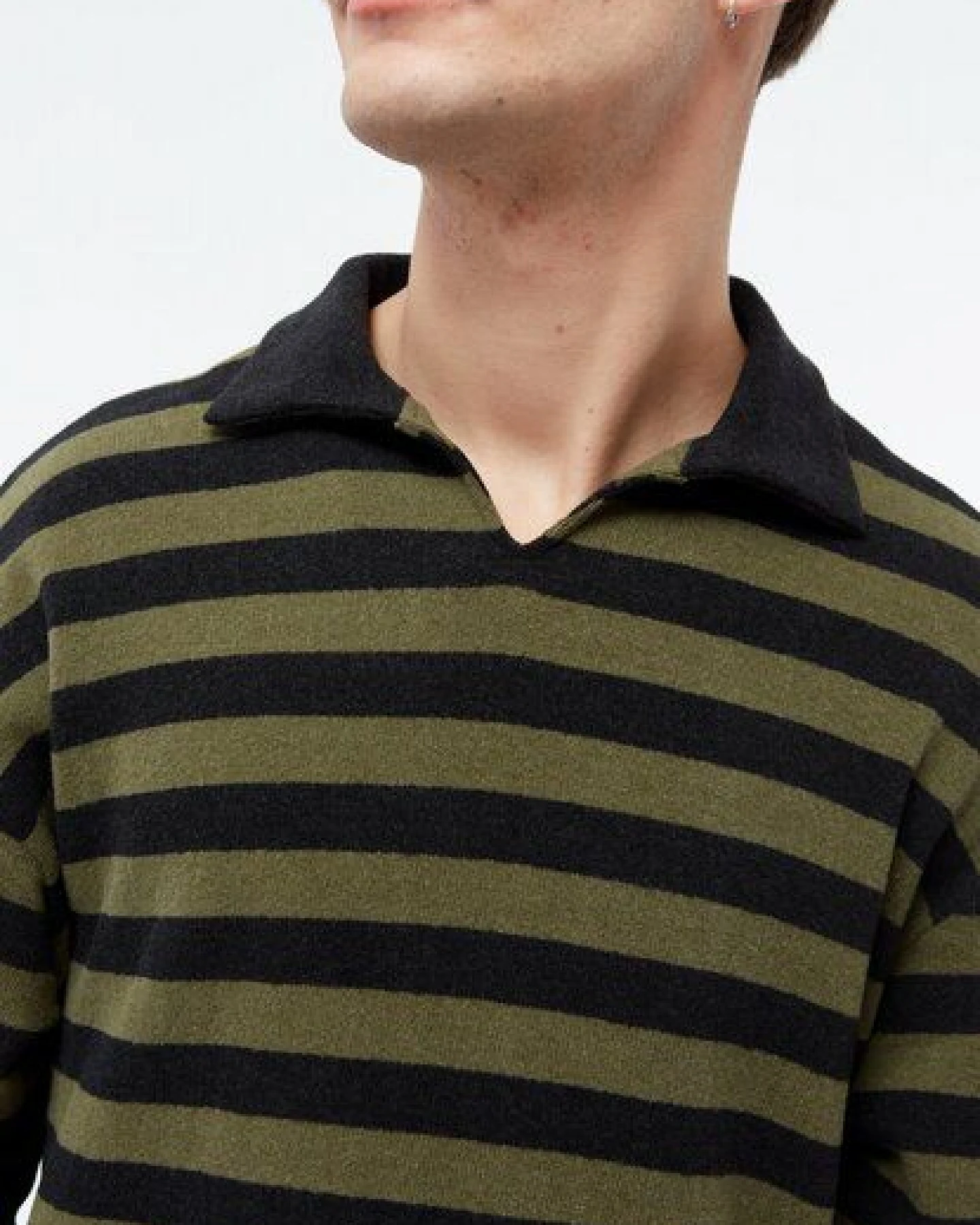 Givn Berlin Gestreifter Sweater GBBELA aus recycelter Baumwolle mit Kragen – Ansicht 4