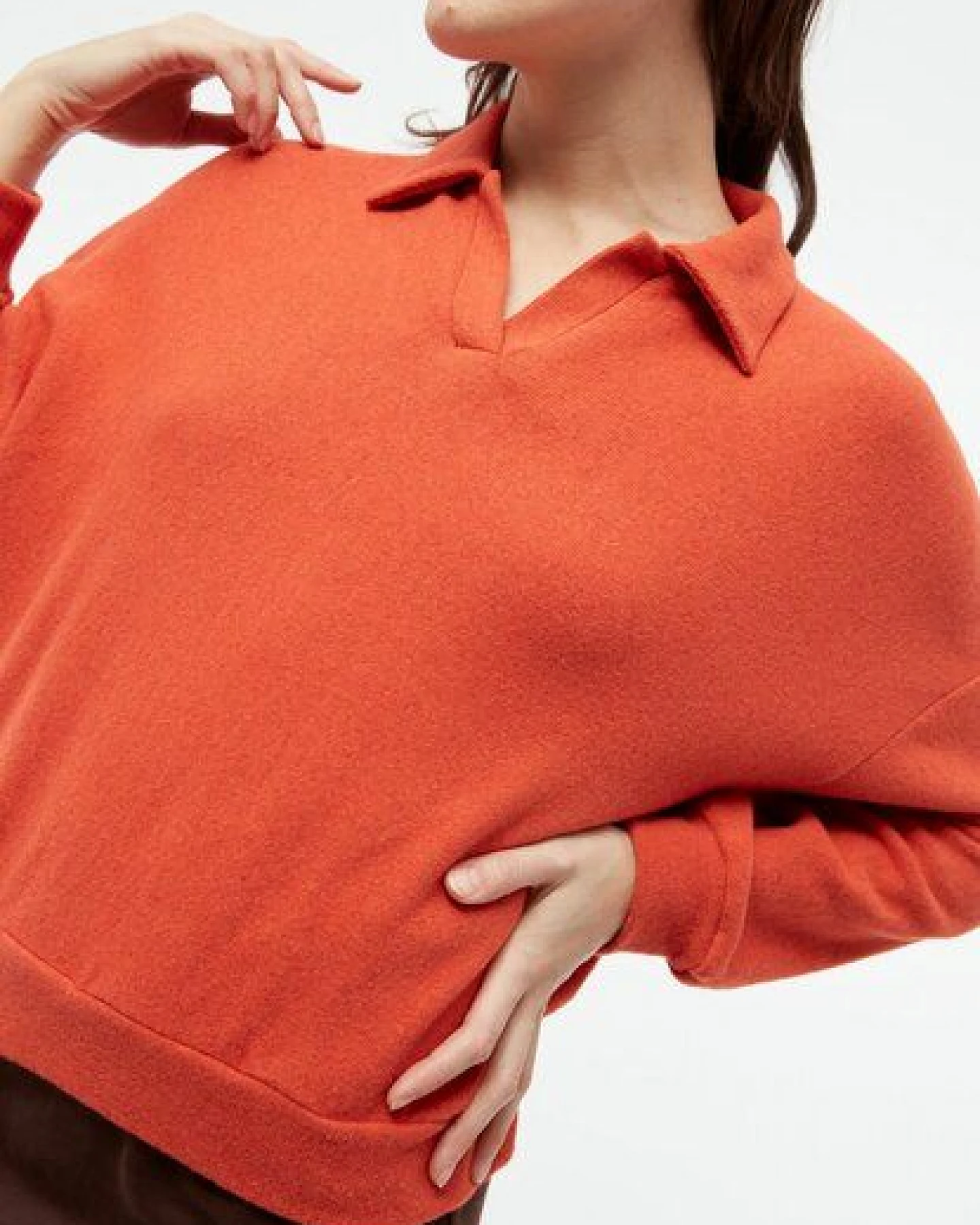 Givn Berlin Sweater GBRESA aus recycelter Baumwolle mit Kragen – Ansicht 4