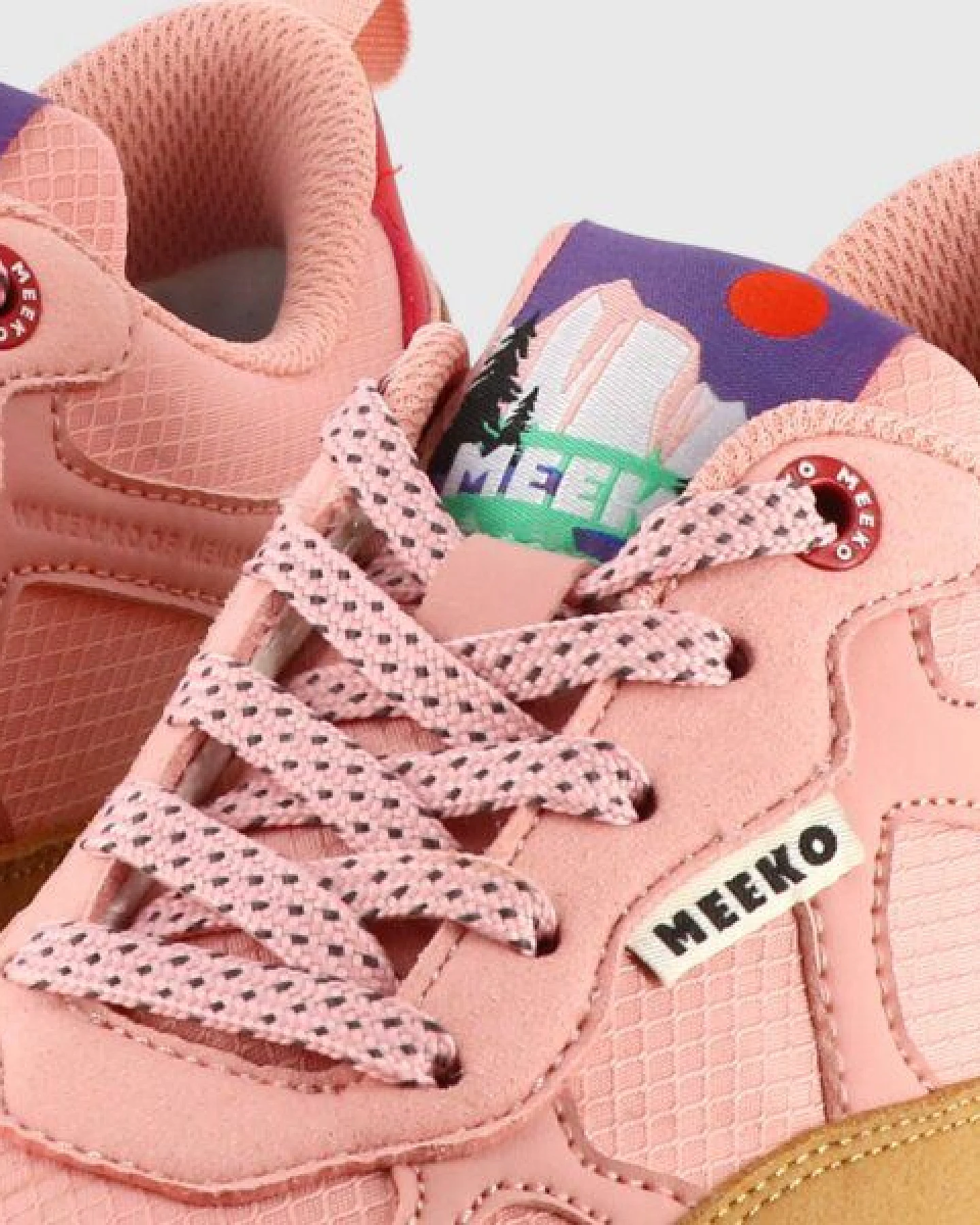 MEEKO NANUK – Technische und nachhaltige Sneaker – Ansicht 3