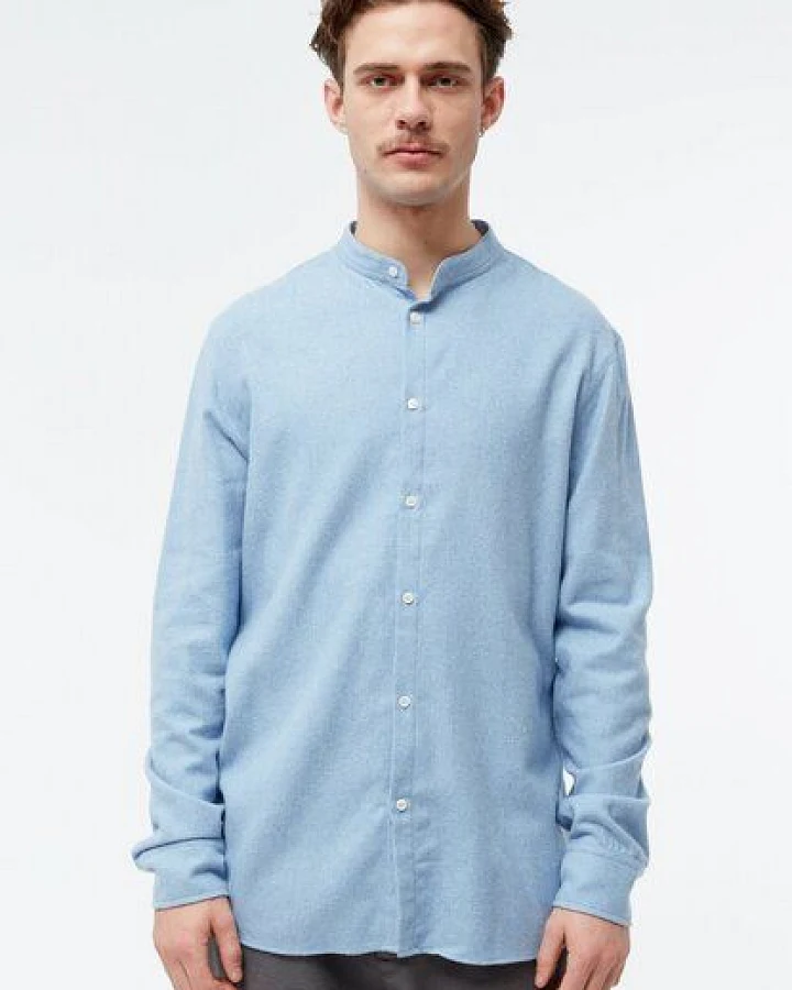 Blau