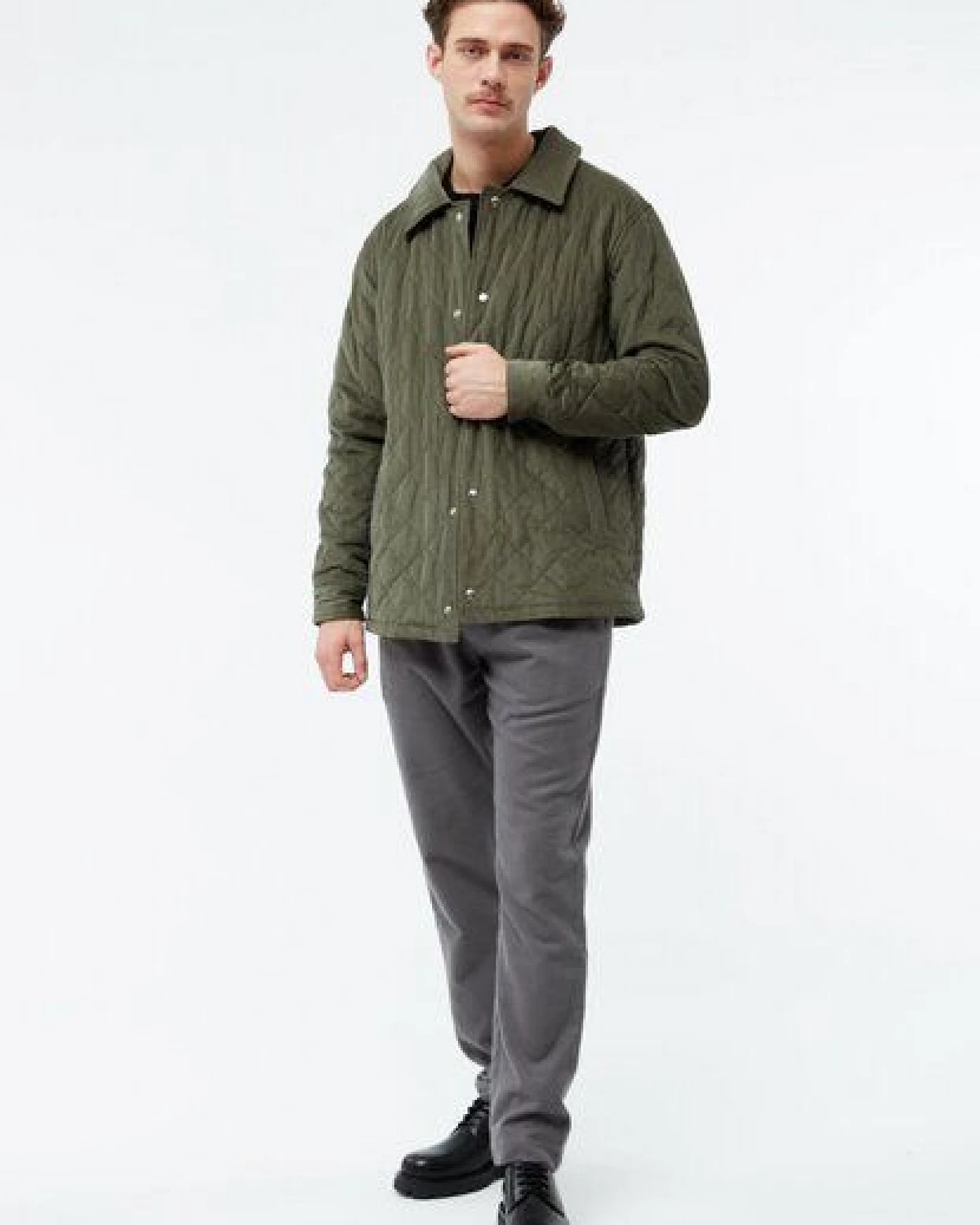 Givn Berlin Steppjacke GBTERENCE aus Babycord – Ansicht 2