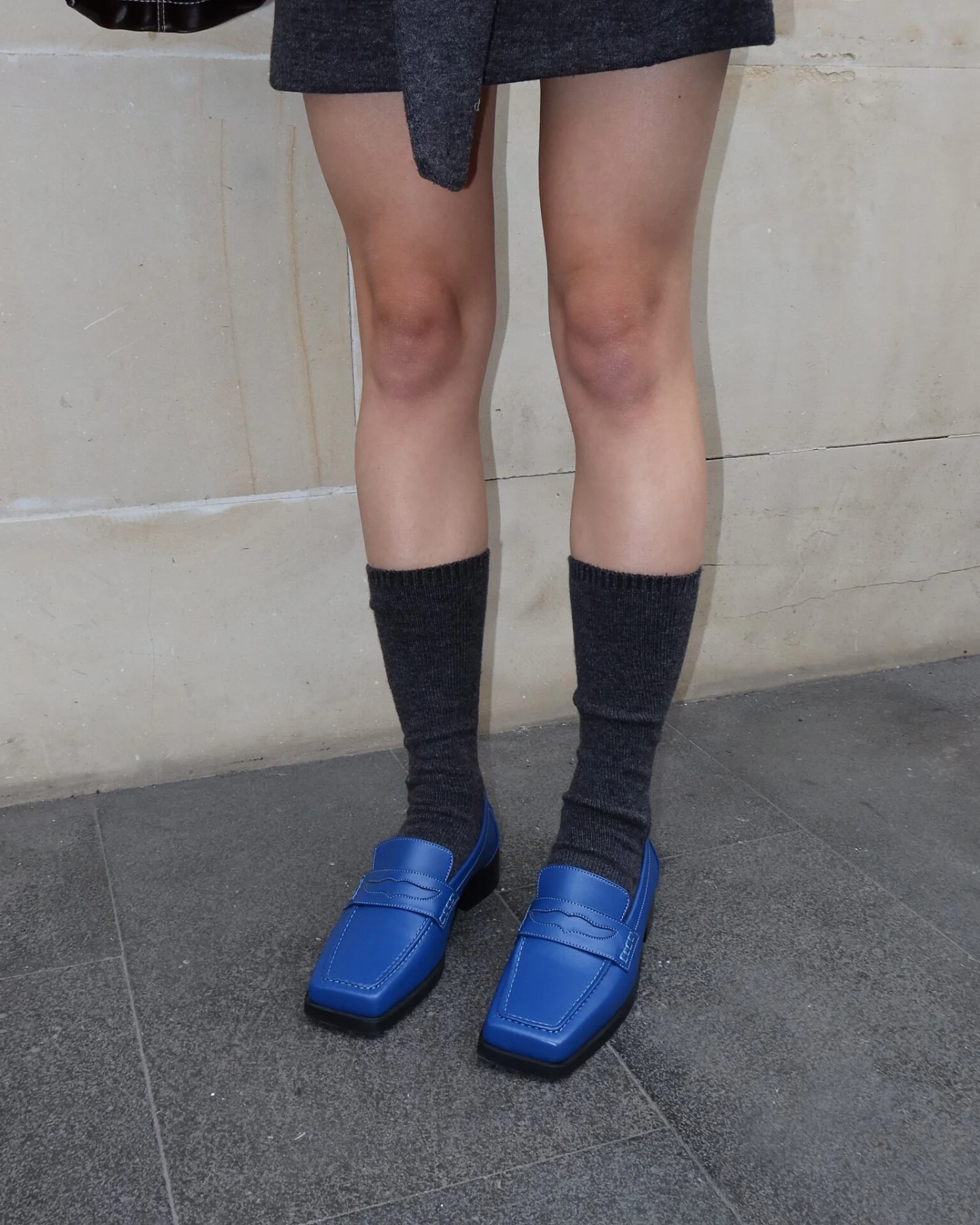 Prev Damen vegan Loafer Joan Elektrisch Blau – Ansicht 2