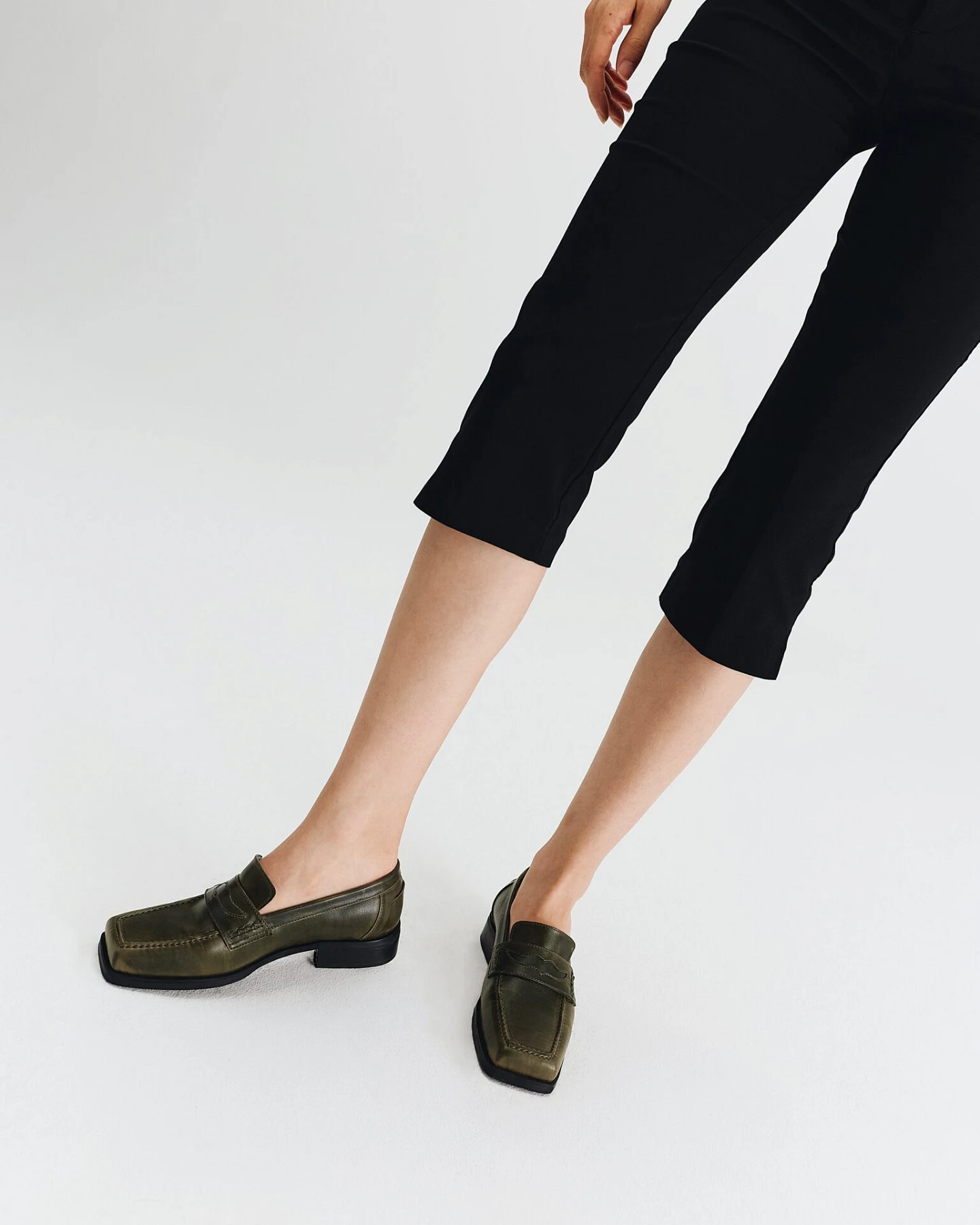 Prev Damen vegan Loafer Joan Olive – Ansicht 2