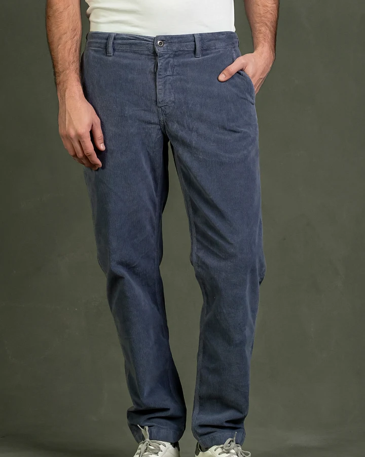 Kuyichi Herren vegan Chino Darren Cord Crown Blue