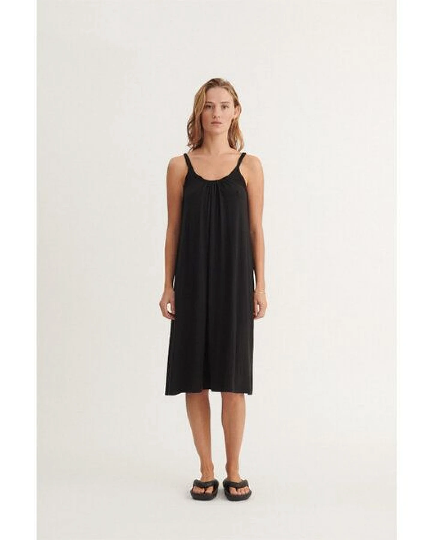Basic Apparel Sommerkleid JO Strap Dress aus TENCEL – Ansicht 2