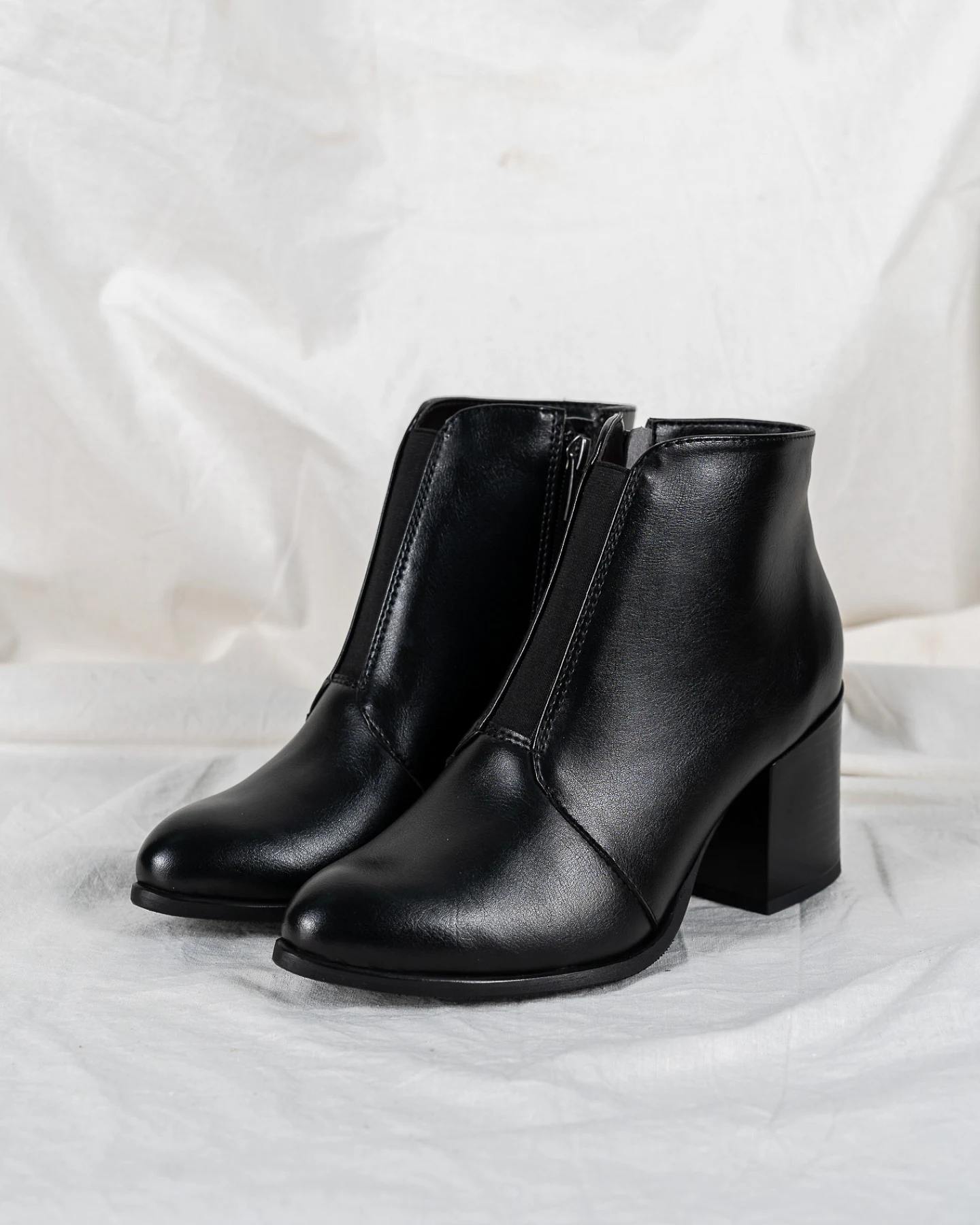 AGAZI Damen vegan Stiefel Hana Schwarz – Ansicht 2