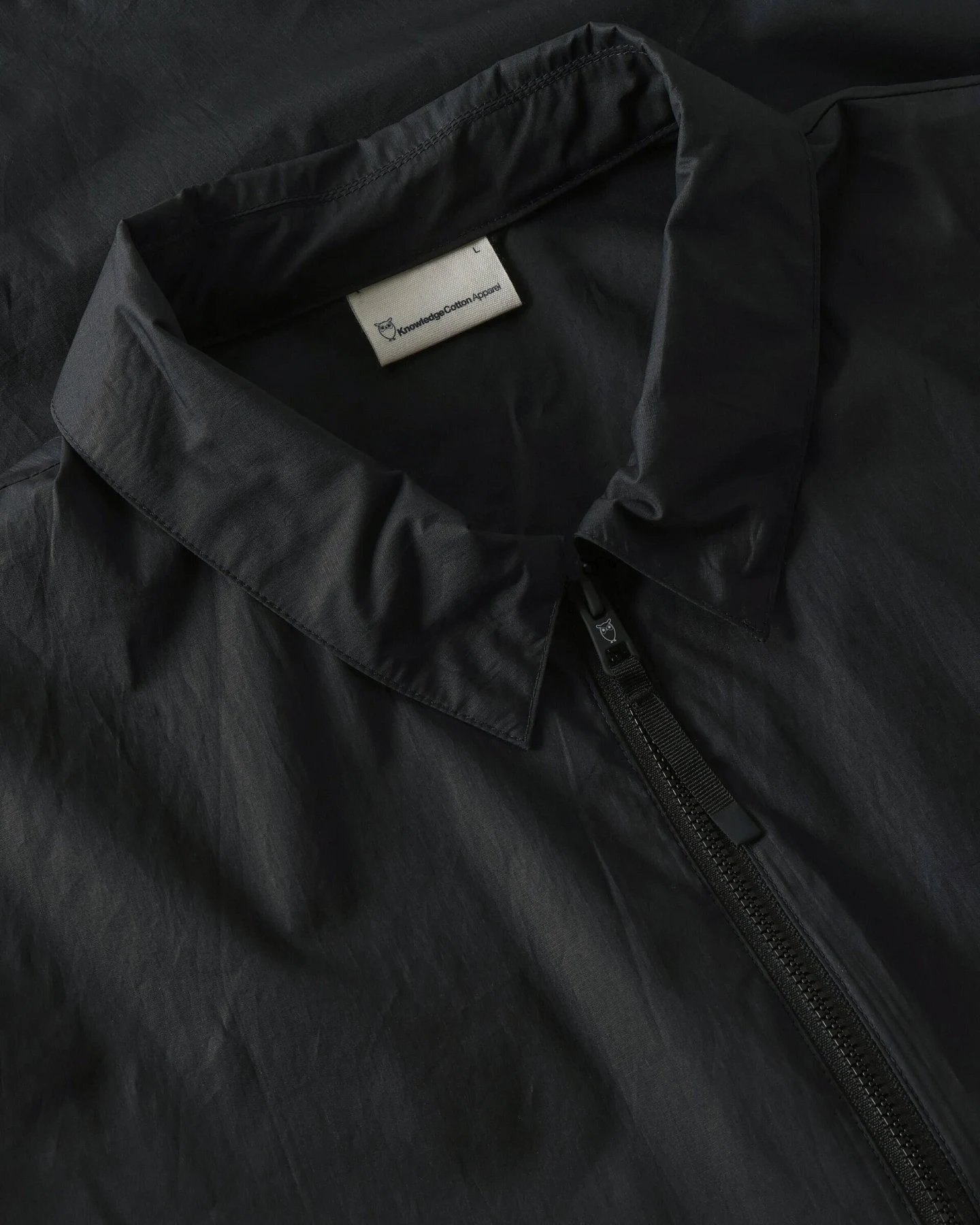 KnowledgeCotton Apparel Herren vegan Überhemd Herren Vent Ripstop 90 Black Jet – Ansicht 2