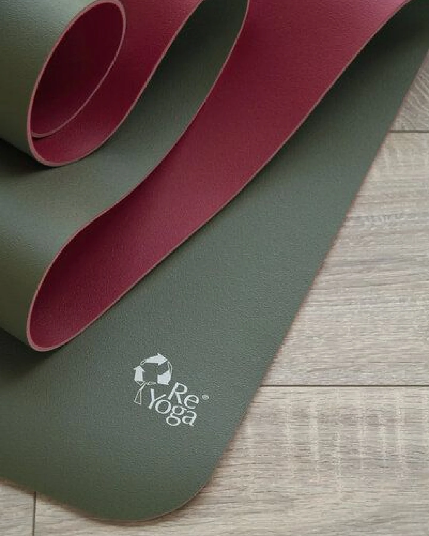 ReYoga element GROW 4mm - rutschfeste Yogamatte aus 100% Naturkautschuk – Ansicht 2