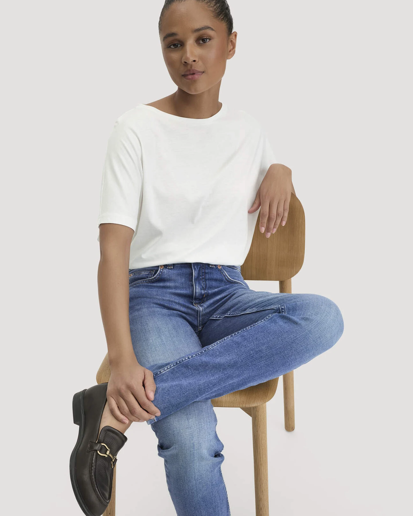 hessnatur Damen Jeans LEA Slim aus Bio-Denim - blau - Größe 31/32 – Ansicht 4
