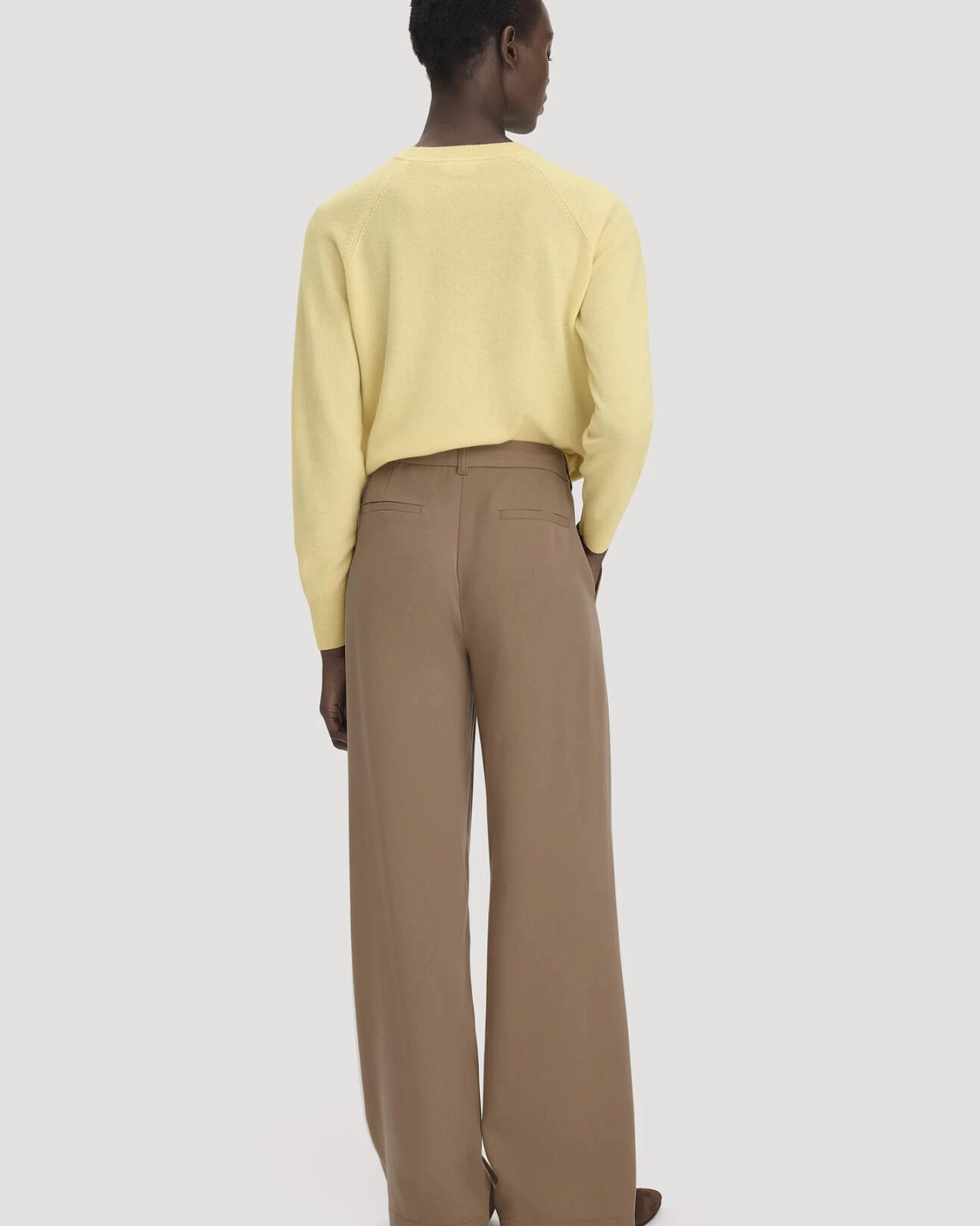 hessnatur Damen Twill-Hose Wide Leg aus TENCEL™ Lyocell - braun - Größe 42 – Ansicht 2
