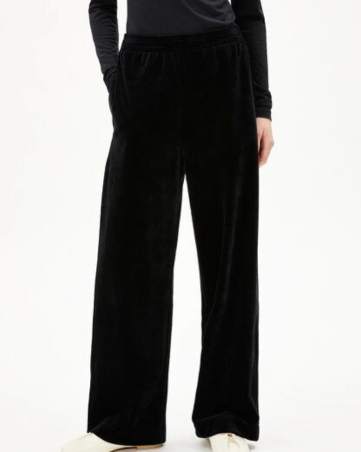 ARMEDANGELS VATINAA VELVET Damen Jerseyhose aus Bio-Baumwoll Mix