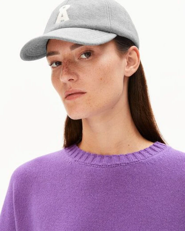Produktseite: ARMEDANGELS YENAAS SWEAT Unisex Kappe aus Bio-Baumwolle