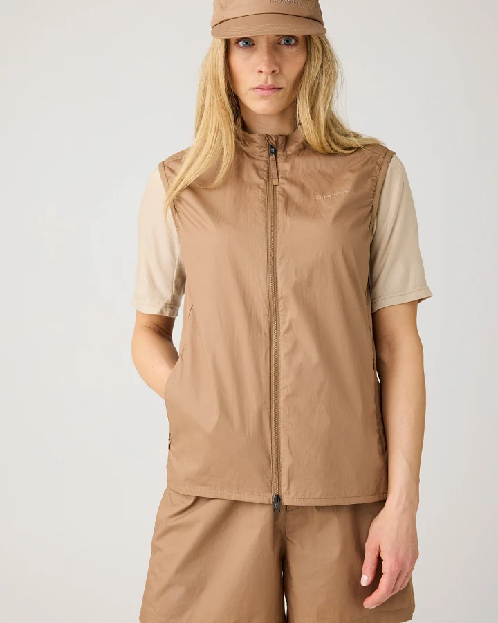 KnowledgeCotton Apparel Damen vegan Weste Vent Ripstop 90 Tuffet Braun