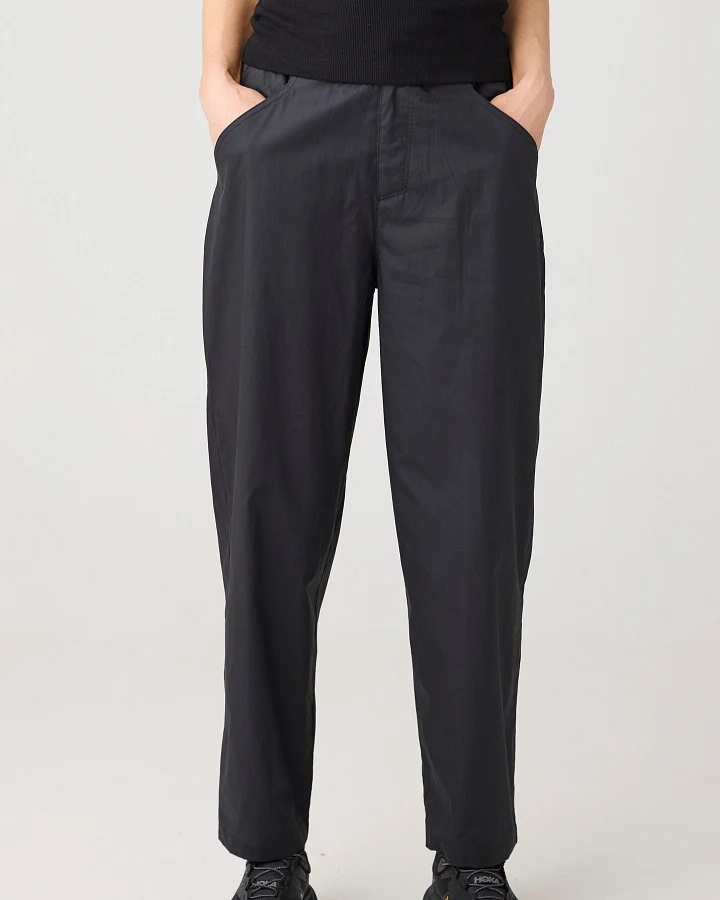 KnowledgeCotton Apparel Damen vegan Hose Sky Relaxed Vent Ripstop 90 Black Jet