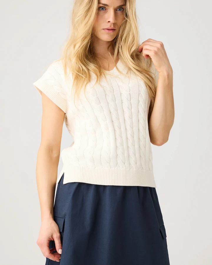 KnowledgeCotton Apparel Damen vegan Strickweste Kabelreiher Weiß