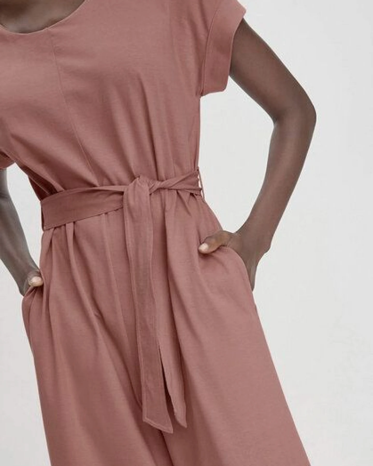 hessnatur Jersey Jumpsuit Oversize aus reiner Bio-Baumwolle – Ansicht 2