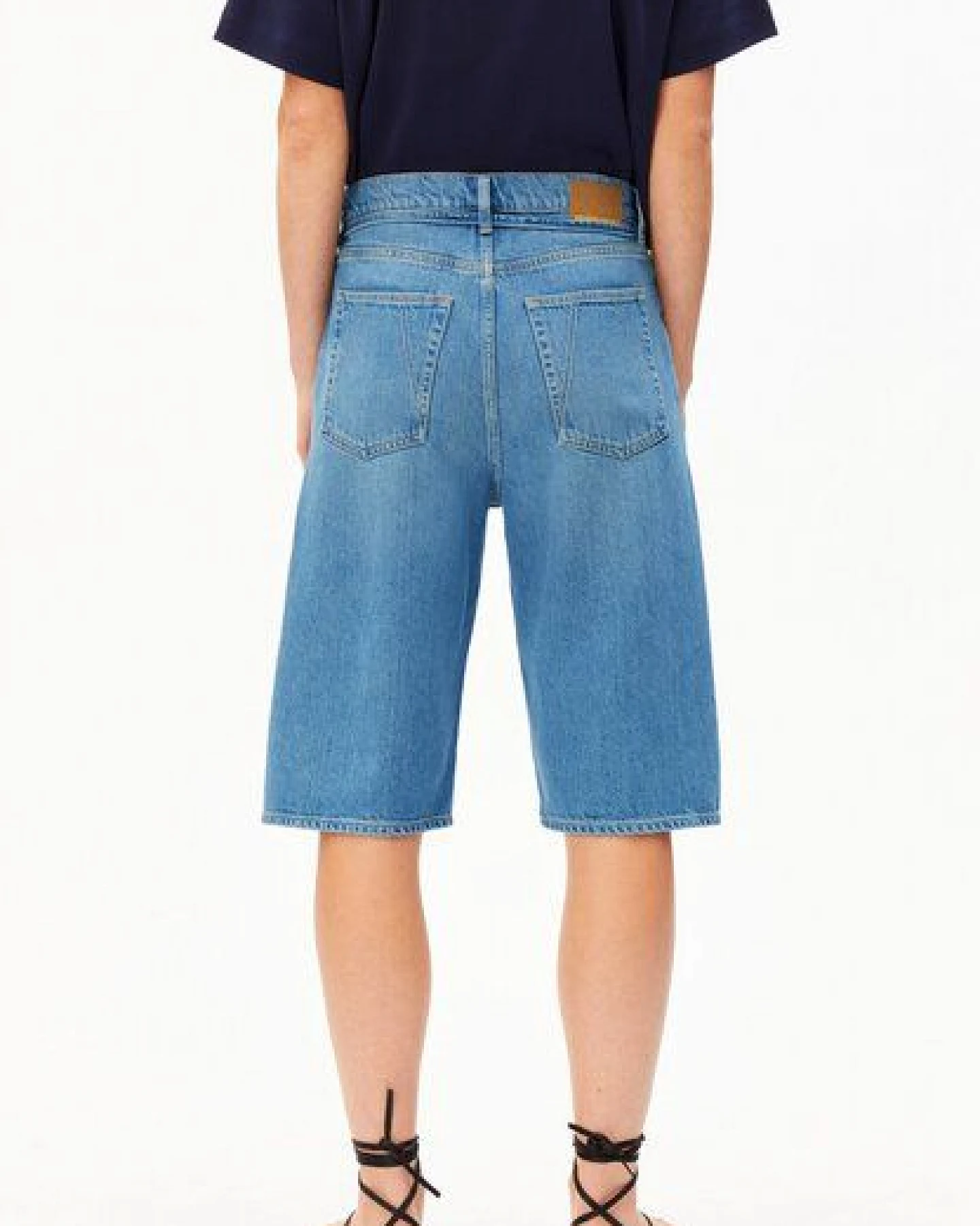 ARMEDANGELS DAANY Damen Jeans-Shorts aus Baumwoll-Lyocell-Mix – Ansicht 2