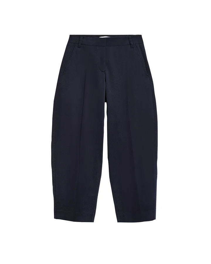 Produktseite: ARMEDANGELS Hose BARREL TWILL
