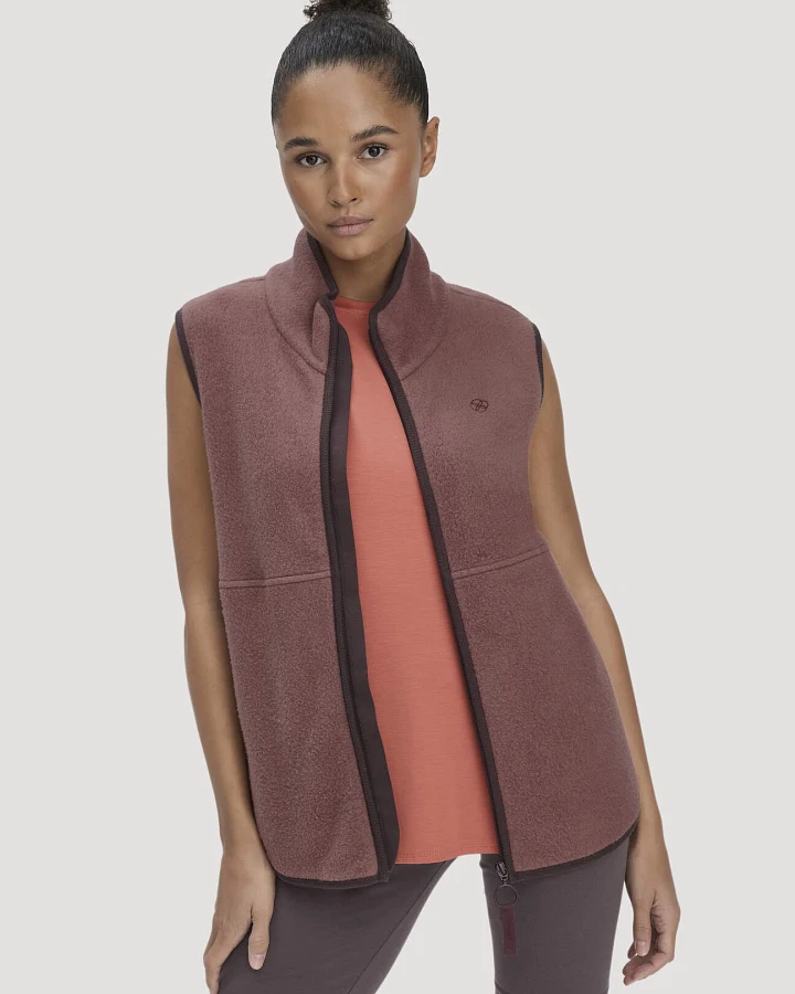 hessnatur Loungewear Fleece Weste Regular ACTIVE LIGHT aus Bio-Baumwolle - braun - Größe L