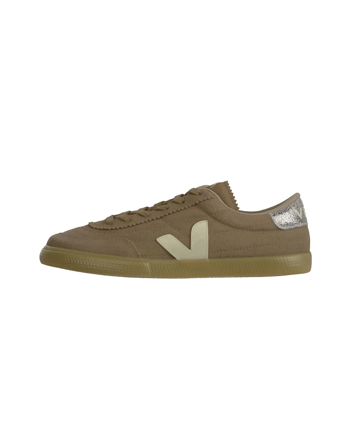 Veja Sneaker Panenka