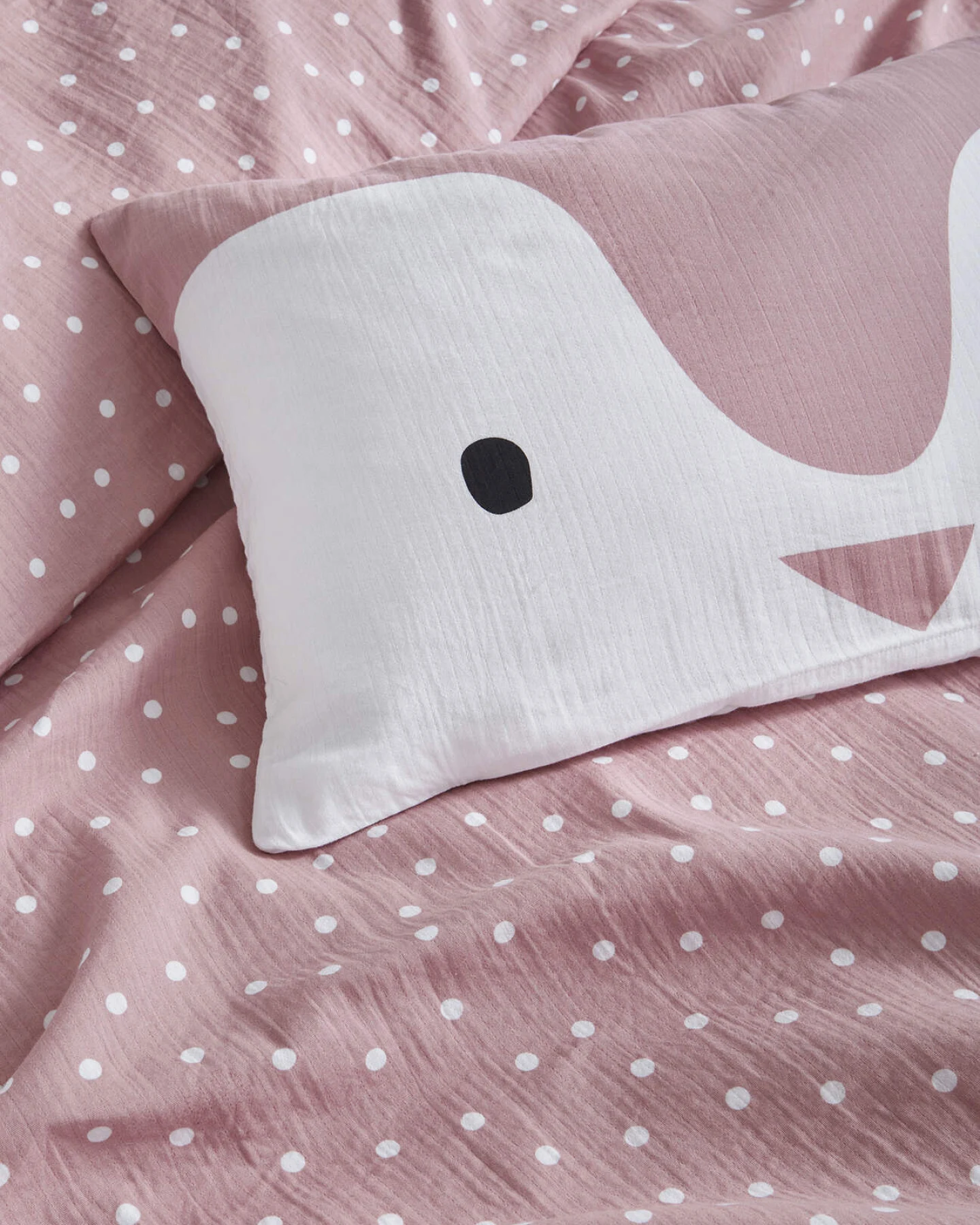 hessnatur Baby Musselin Bettwäsche Set aus Bio-Baumwolle - rosa - Größe 100x135 / 40x60 cm – Ansicht 4