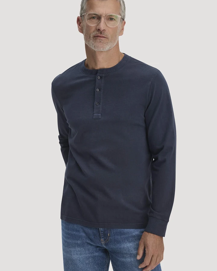 hessnatur Herren Henley Longsleeve Relaxed aus Bio-Baumwolle - blau - Größe 46