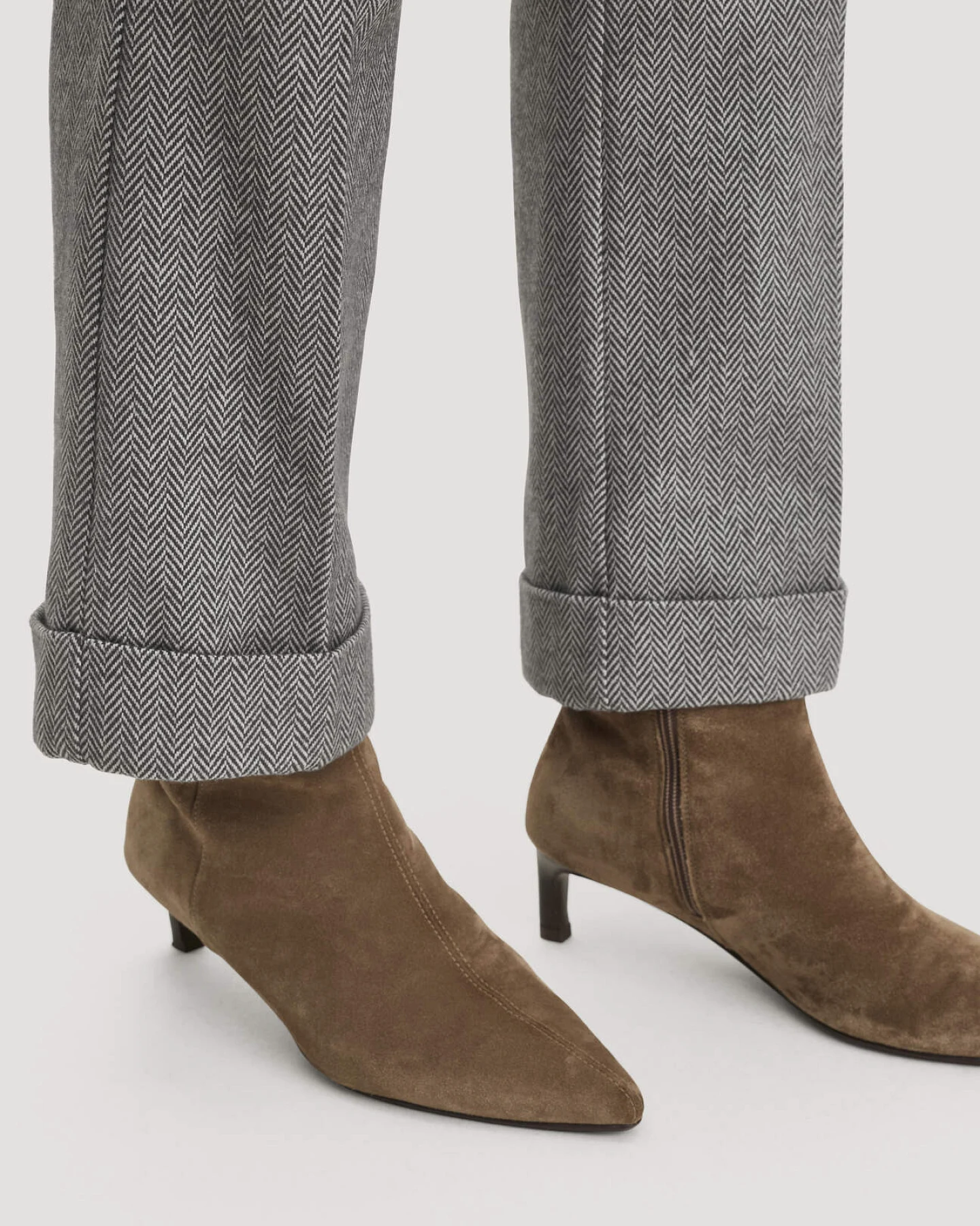 hessnatur Damen Hose Flared Leg aus Bio-Baumwolle - grau - Größe 34 – Ansicht 4