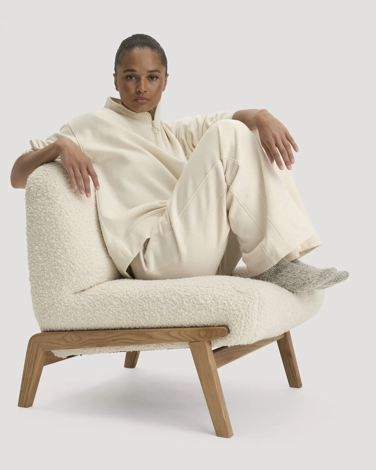 hessnatur Damen Sweathose Wide Leg Relaxed aus Bio-Baumwolle mit Recycling-Baumwolle - natur - Größe L – Ansicht 4