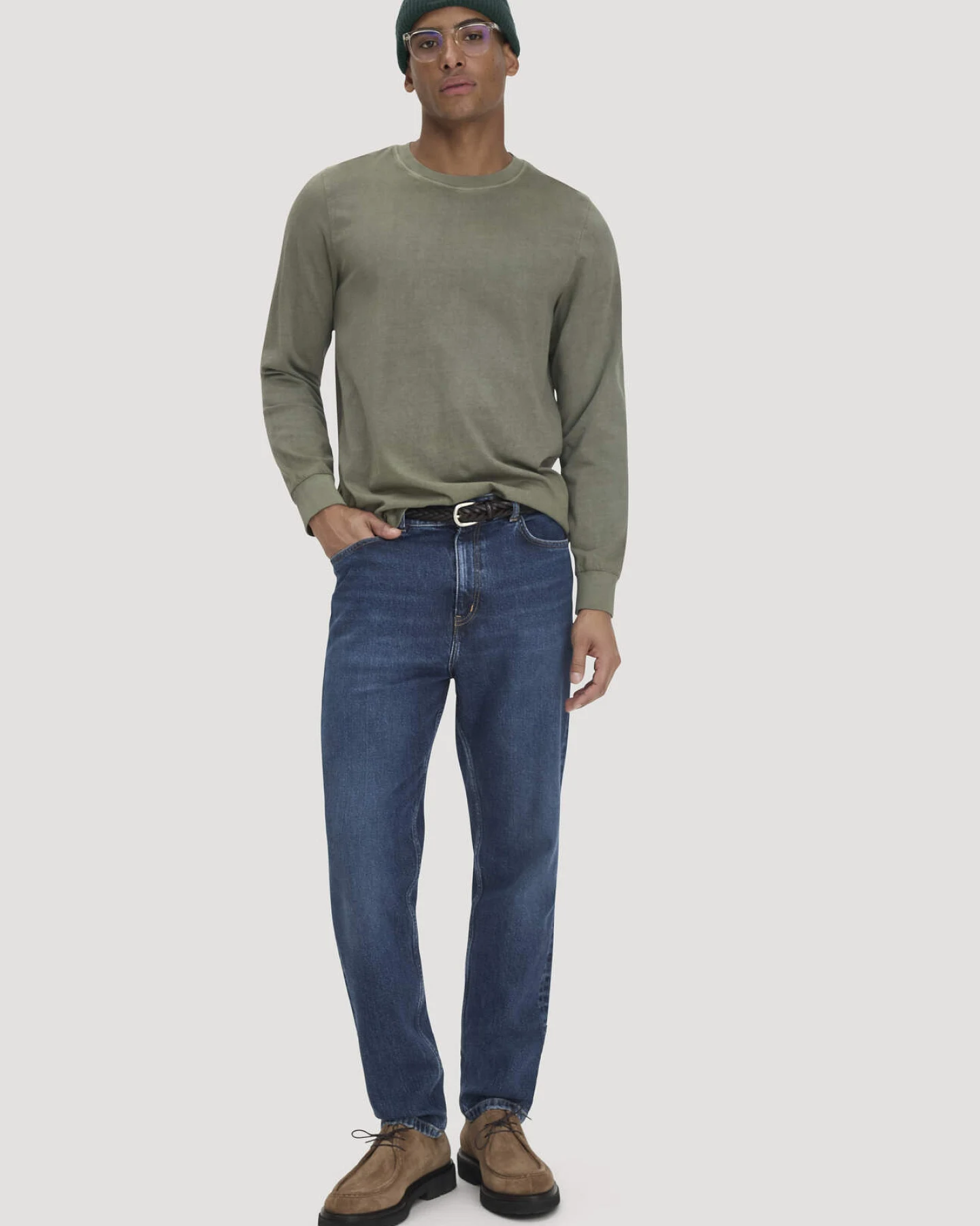 hessnatur Herren Heavy Jersey Longsleeve Relaxed aus Bio-Baumwolle - grün - Größe 52 – Ansicht 2