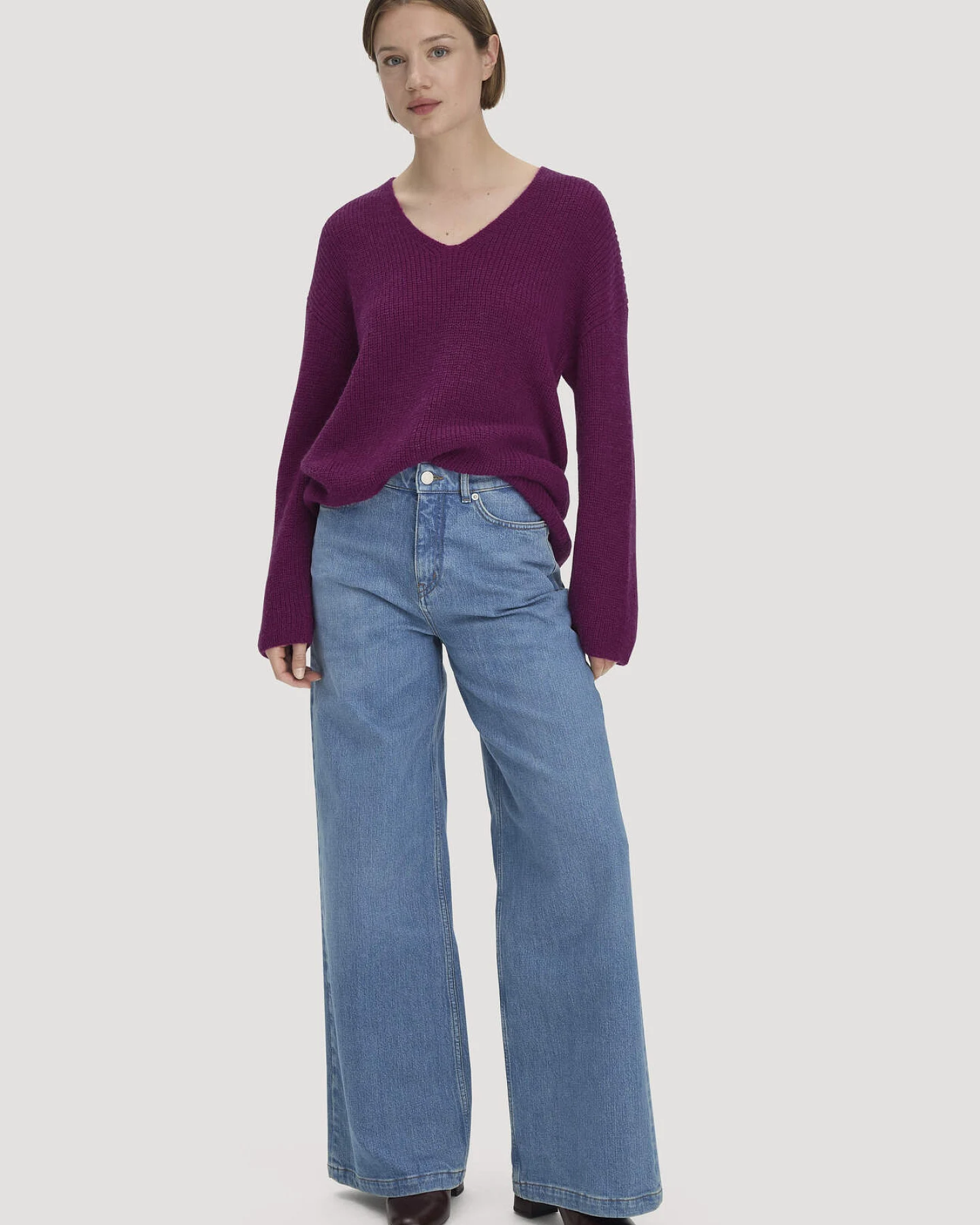 hessnatur Damen Strick Pullover Relaxed aus Alpaka - lila - Größe M – Ansicht 2