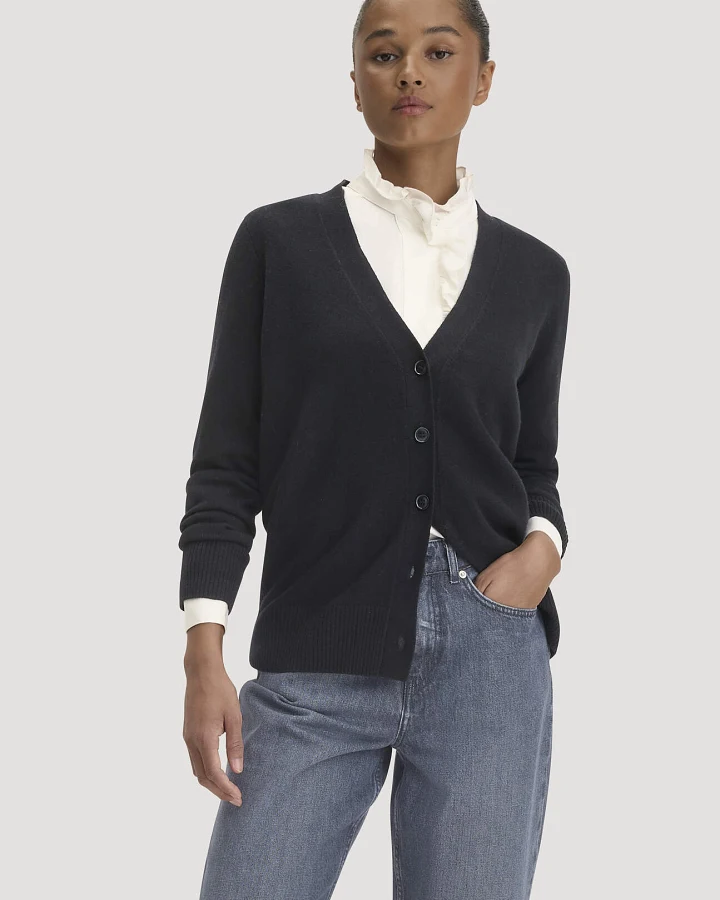 hessnatur Damen Strickjacke Relaxed aus Bio-Schurwolle mit Cashmere - schwarz - Größe L
