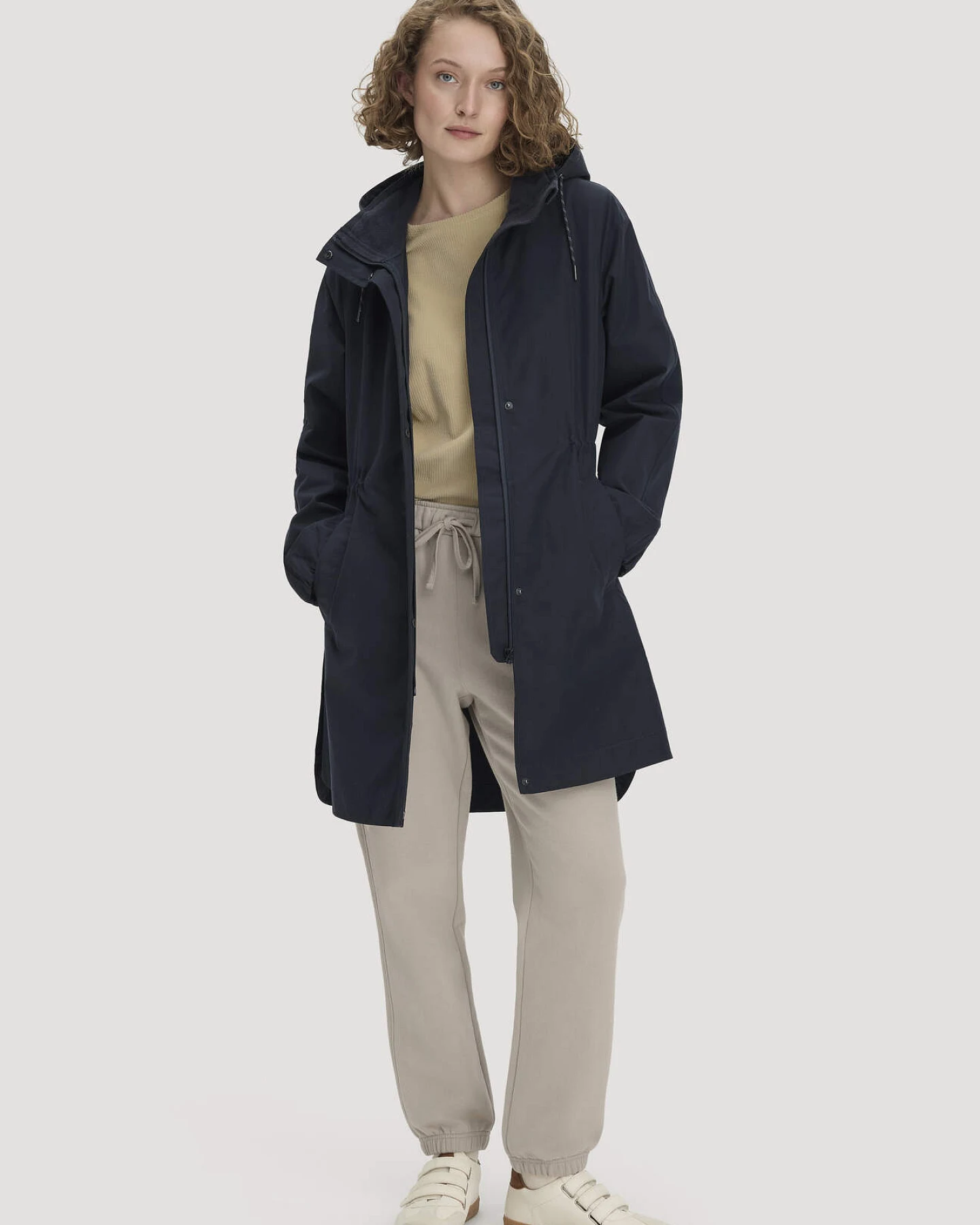 hessnatur Damen Allwetterparka Relaxed NATURESHELL aus Bio-Baumwolle - blau - Größe 42 – Ansicht 4