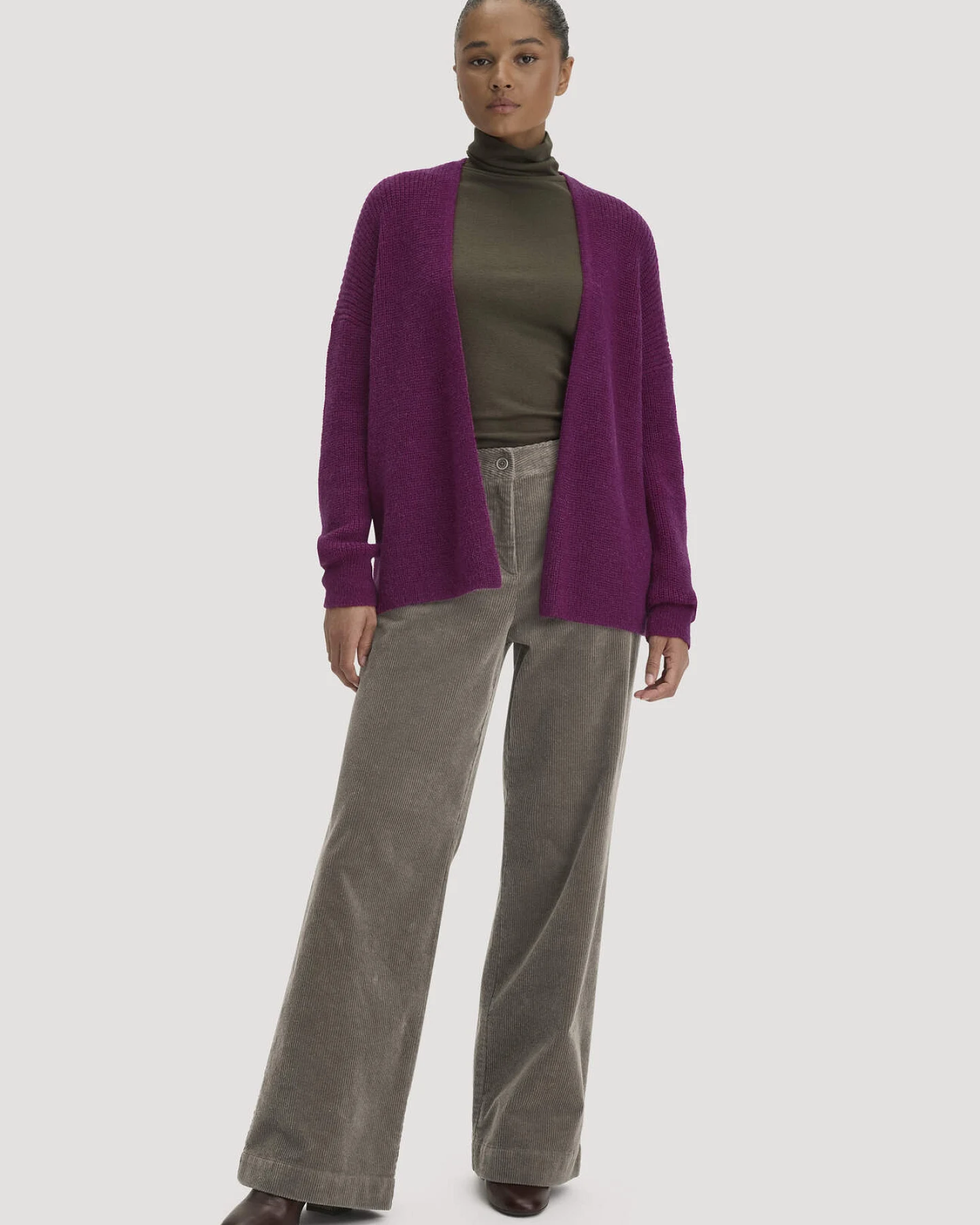hessnatur Damen Strick Jacke Oversize aus Alpaka - lila - Größe L – Ansicht 2