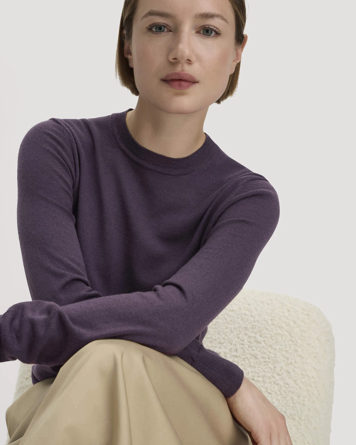 hessnatur Damen Pullover Regular aus Bio-Merinowolle - lila - Größe S – Ansicht 4