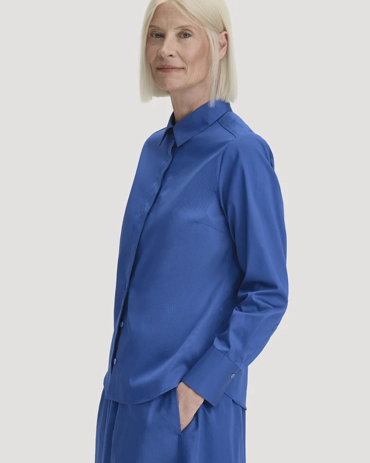 hessnatur Damen Bluse Relaxed aus Bio-Baumwolle - blau - Größe 46