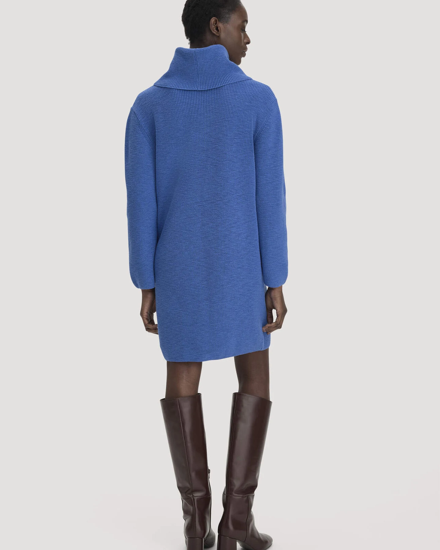 hessnatur Damen Strickkleid Relaxed aus Bio-Baumwolle - blau - Größe XL – Ansicht 2