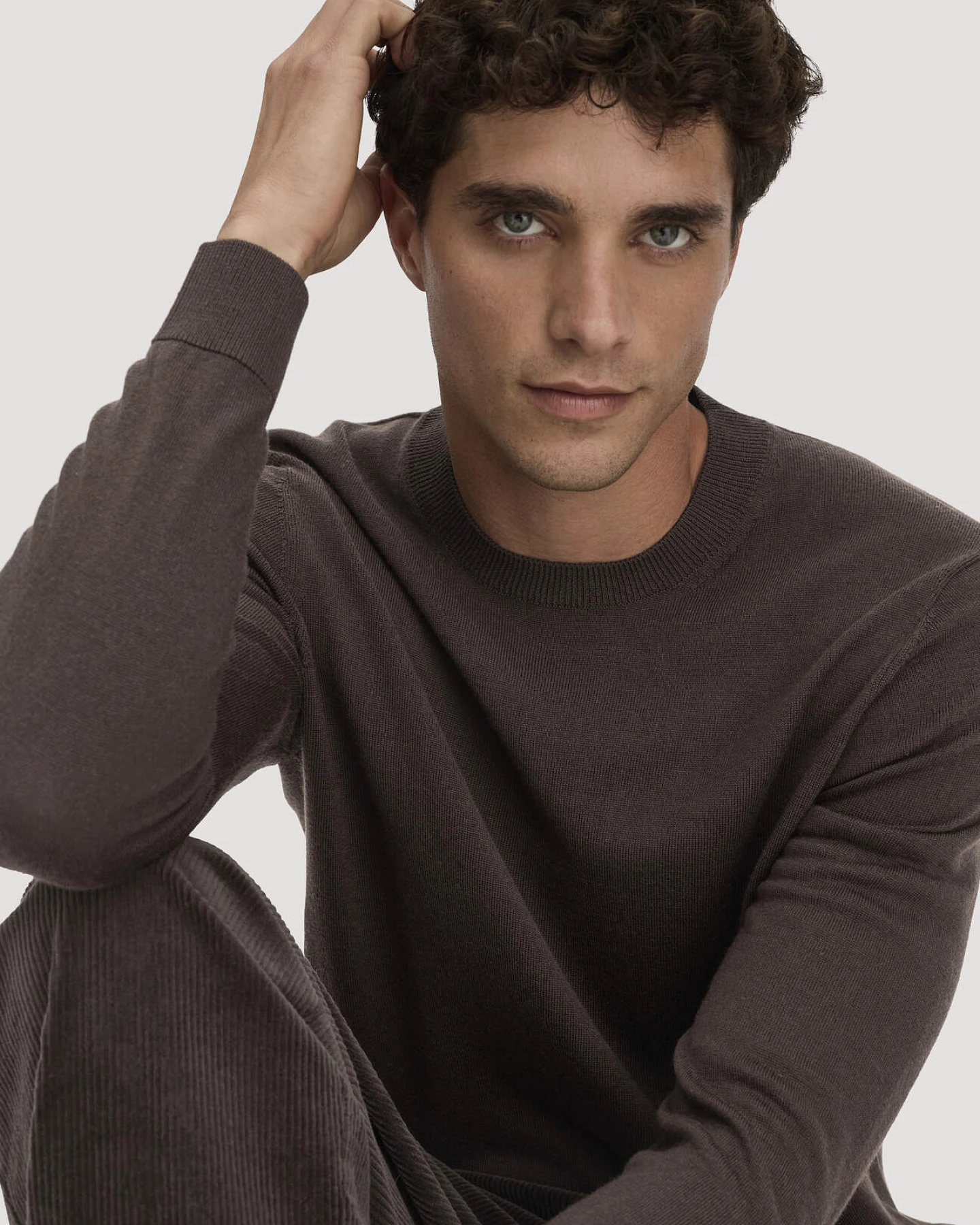 hessnatur Herren Pullover Regular aus Bio-Merinowolle - braun - Größe XL – Ansicht 4