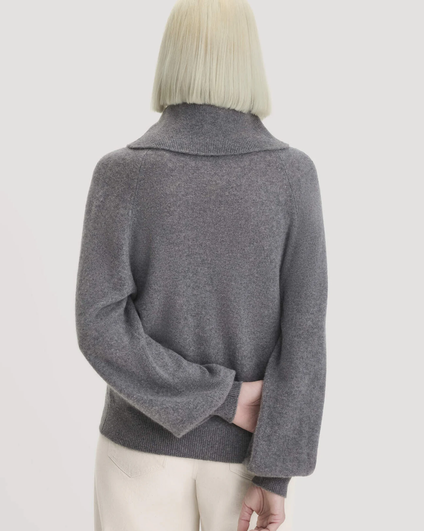 hessnatur Damen Strick-Pullover Relaxed BETTER RECYCLING aus Kaschmir - grau - Größe XXL – Ansicht 3