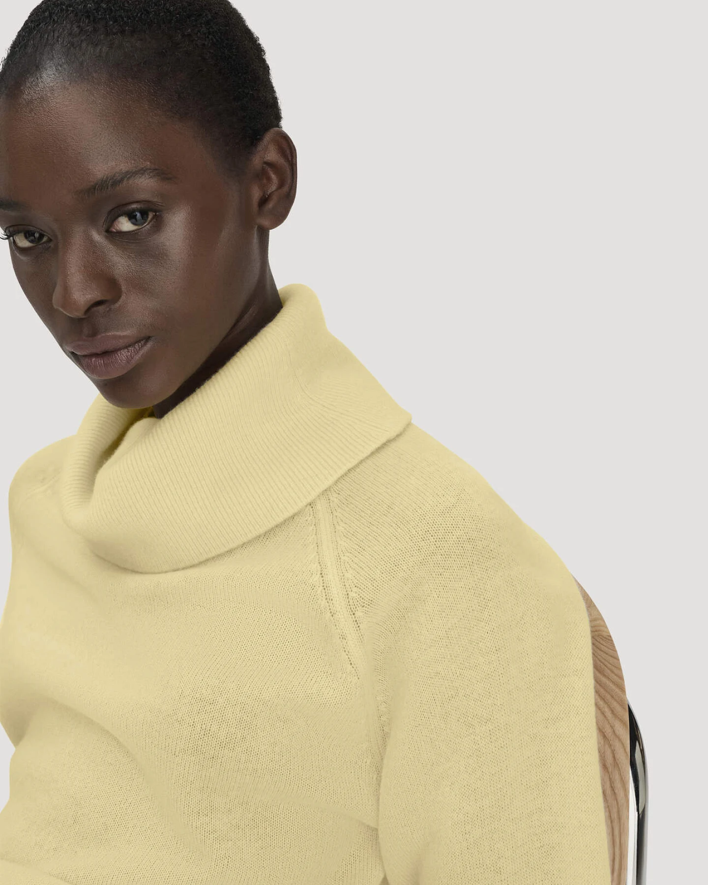 hessnatur Damen Strick-Pullover Relaxed BETTER RECYCLING aus Kaschmir - gelb - Größe XXL – Ansicht 4