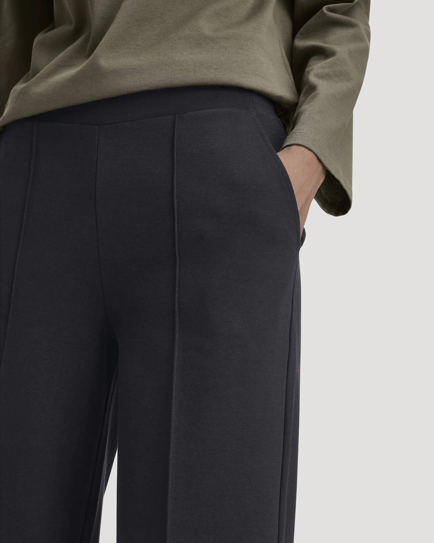 hessnatur Damen Hose Wide Leg Relaxed aus Bio-Baumwolle - schwarz - Größe 40 – Ansicht 3